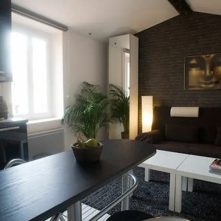 Ivry Apartman
